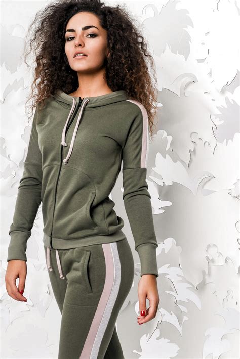 winter sportswear for women