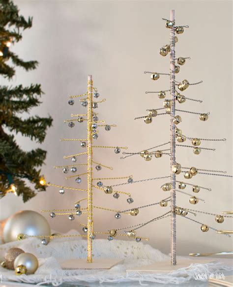 Wire Form Christmas Tree