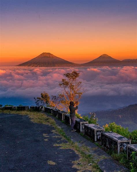 Wisata Gunung Jawa Tengah