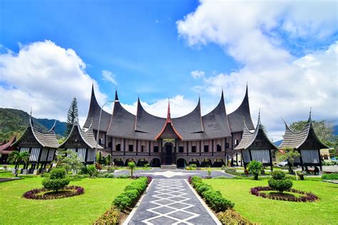 Wisata Yang Ada Di Sumatera Barat