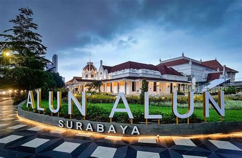 Wisata Alun Alun Surabaya: Menikmati Keindahan Kota Pahlawan dengan Serasa Berlibur