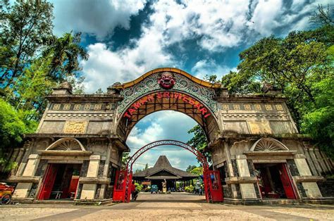 Wisata di Solo Surakarta: Menikmati Pesona Keindahan Kota Budaya