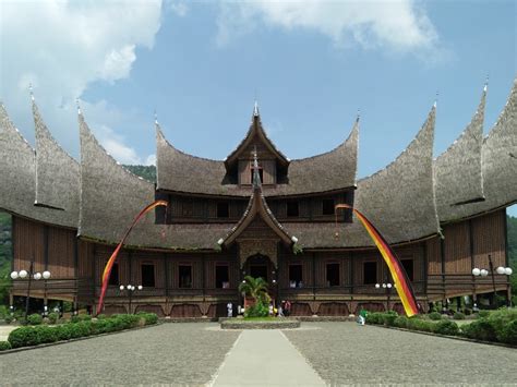 Menikmati Indahnya Wisata Di Sumatera Barat