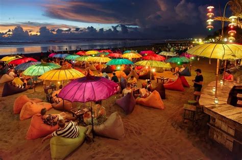Wisata Malam di Bali: Menyaksikan Keindahan Pulau Surga Saat Senja