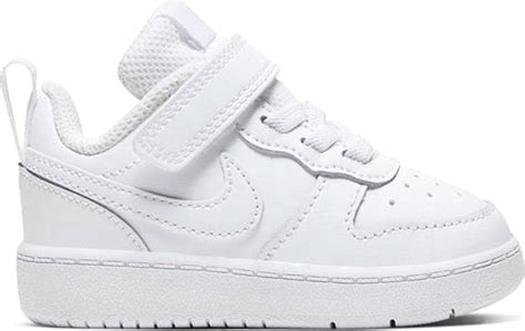 witte sneakers maat 27