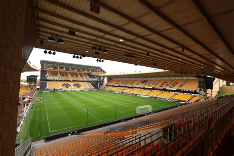 wolves fc ticket office opening hours