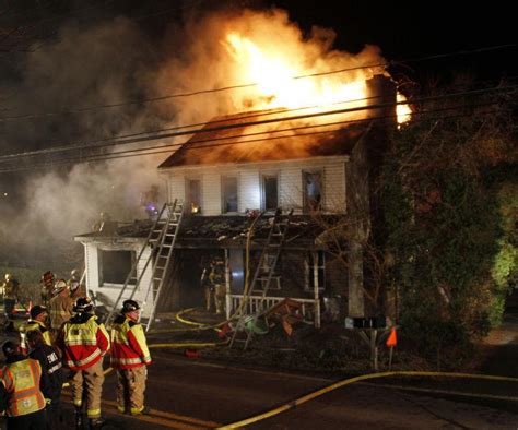 woman dies in house fire