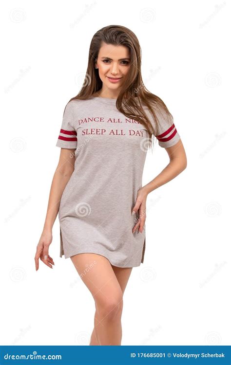 TOP 10 10 Hot Girls Wearing Sexy TShirts
