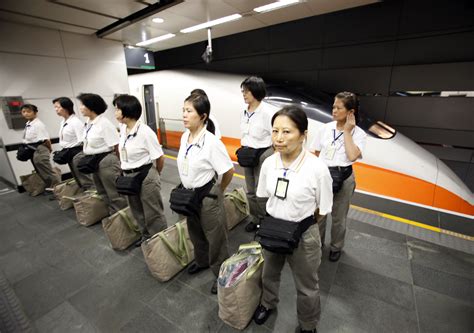 wanita bekerja di Taiwan