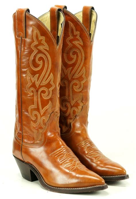 women's cowboy boots size 11 with heel