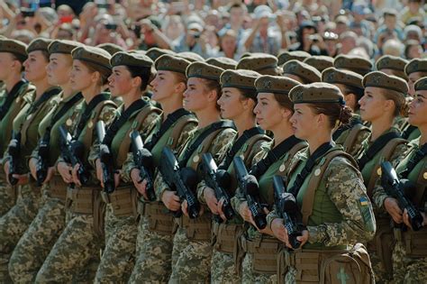 women draft in ukraine