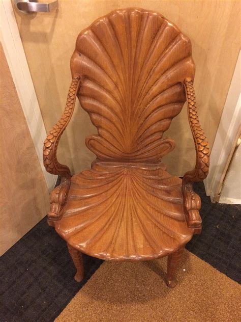 Cool Viking chair design Carved chairs, Chair design