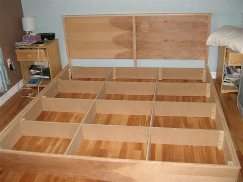 Wood Platform Bed Frame Queen Plans Bedroom Home Decorating Ideas 