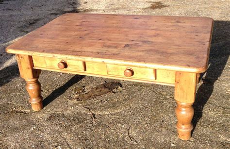 Wooden Coffee Table Pine