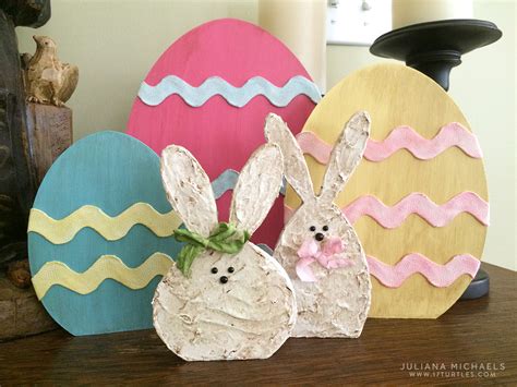 Wooden Easter Decor