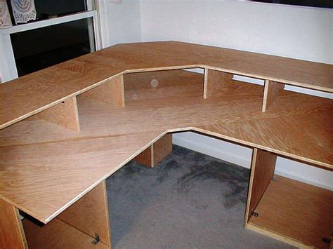 Corner Computer Desk Plans Furniture Plans and Projects