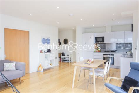 Woolwich 3 Bedroom To Rent
