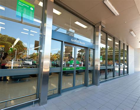 woolworths griffith opening hours