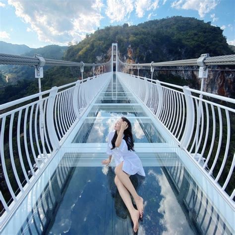 world's longest glass bridge
