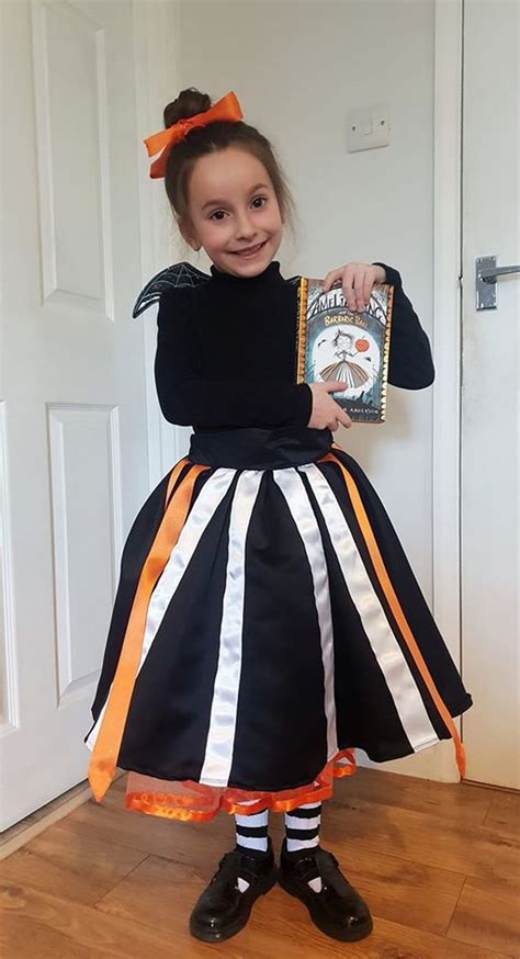 world book day costumes for girls 10-11