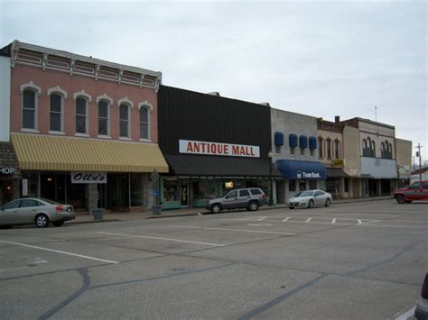 world finance lamar mo