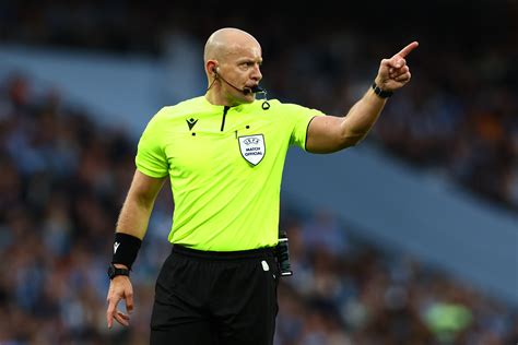 worst uefa champions league finals referees