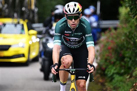 wout van aert injury update