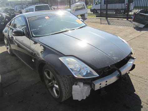 wrecking nissan 350z manual