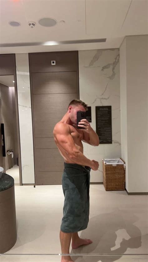 wyatt max onlyfans