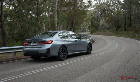 xDrive Intelligence: Handling and Traction