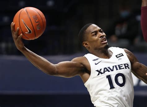 xavier university basketball recruiting