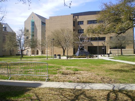 xavier university of louisiana library