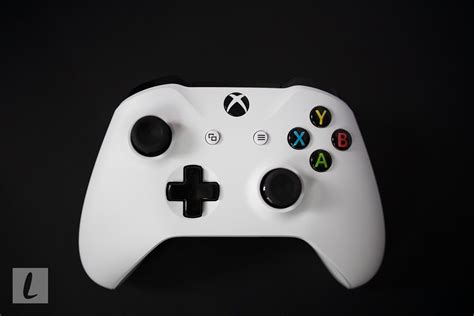 Xbox One S Controller Features