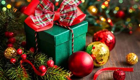 Xmas Decor Gifts 56 Christmas Mantel Ideas For A Festive Home