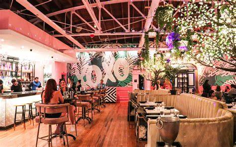 Xoxo Dining Room Hours