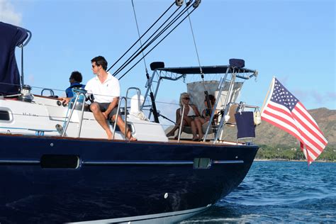 yacht charters hawaii llc