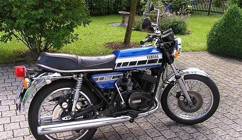 1981 Yamaha RD 250 - Moto.ZombDrive.COM