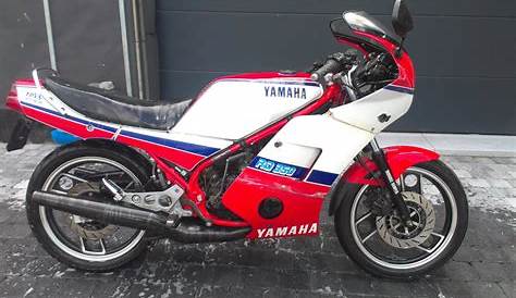 Yamaha RD350 - Specs, History, Pics, LT & HT Variants: All Details