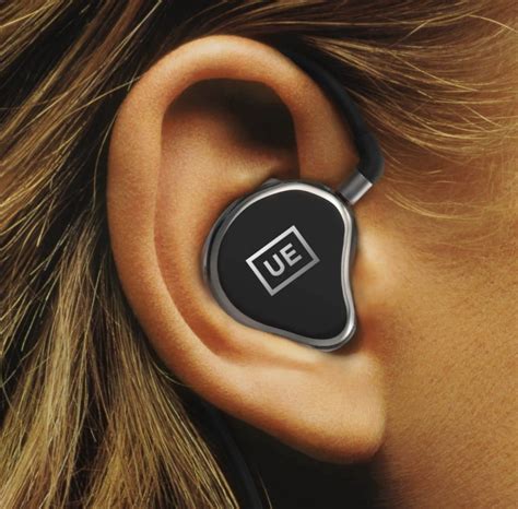 Yamaha In-Ear Monitor System