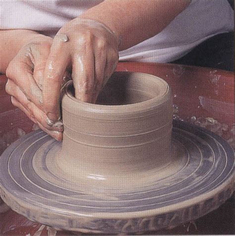 Trend Terpopuler Proses Pembuatan Kerajinan Keramik, Trend Terbaru!