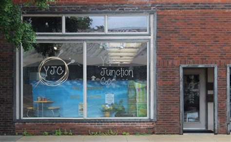 Yarn Store Valley Junction