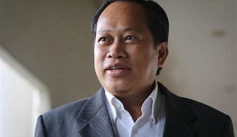 Ahmad Maslan wants court to drop his money-laundering charges | New