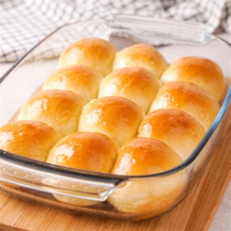 Yeast Dinner Rolls