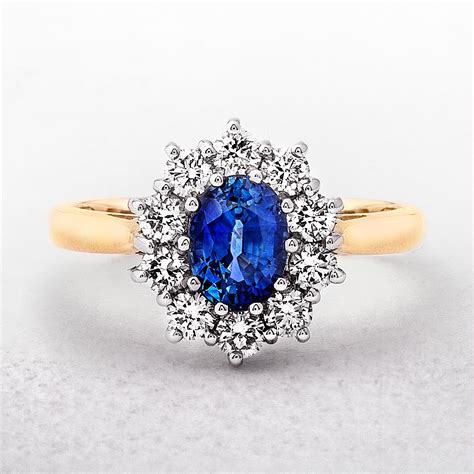 yellow gold sapphire ring