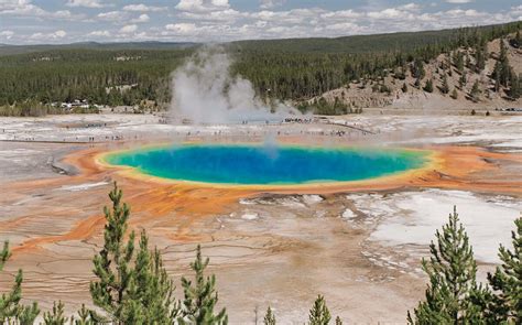 yellowstone closing dates 2023