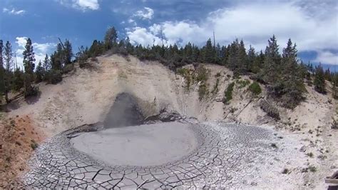 yellowstone mud volcano virtual tour