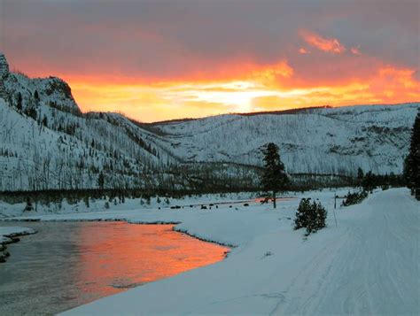 yellowstone national park weather