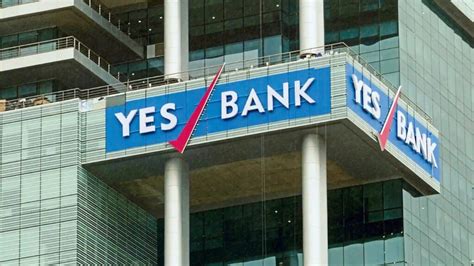 yes bank share hold or sell