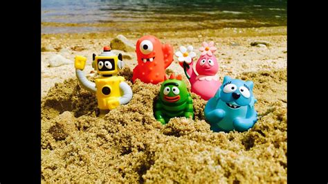 yo gabba gabba beach