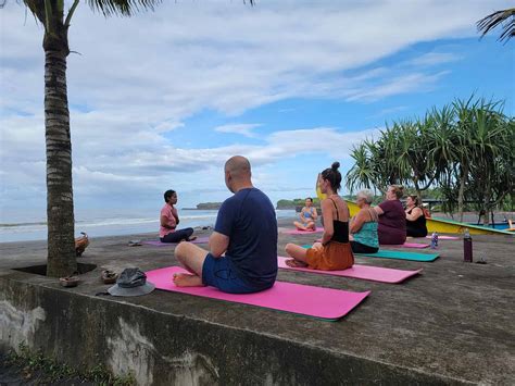Kelas Yoga di Ubud